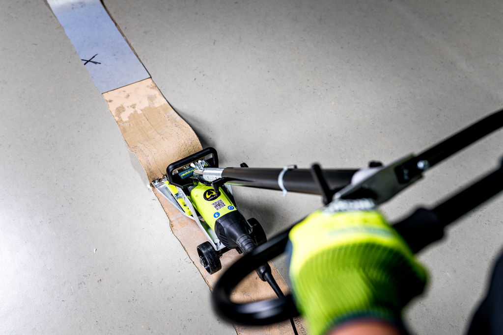 Wolff Floor Scraper Duro